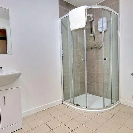 8 Bedroom Townhouse 아파트 *
