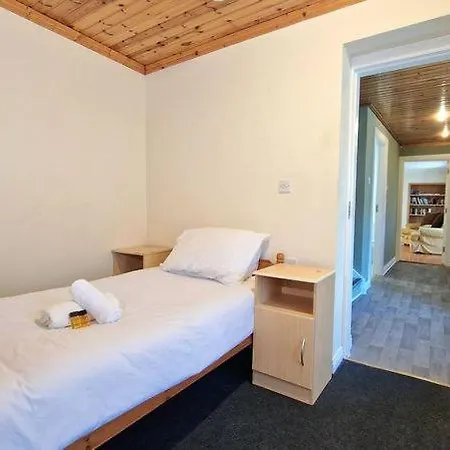 8 Bedroom Townhouse 아파트 골웨이
